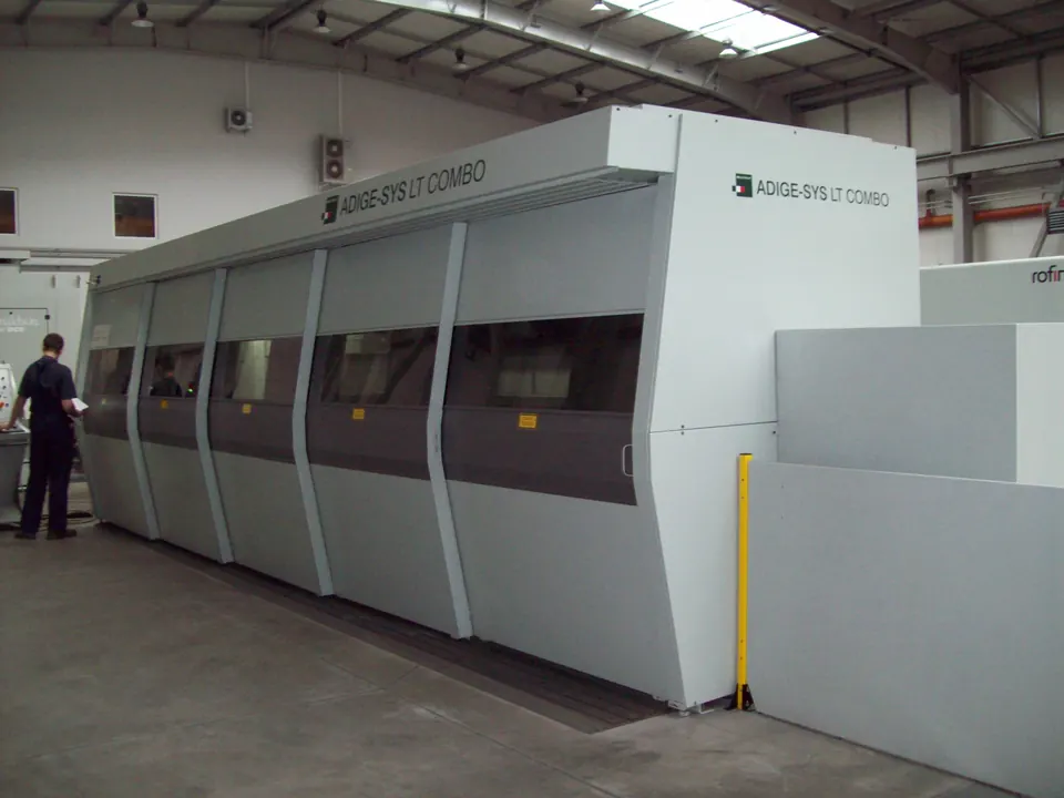 Rörlaser ADIGE-SYS LT Combo i hallen