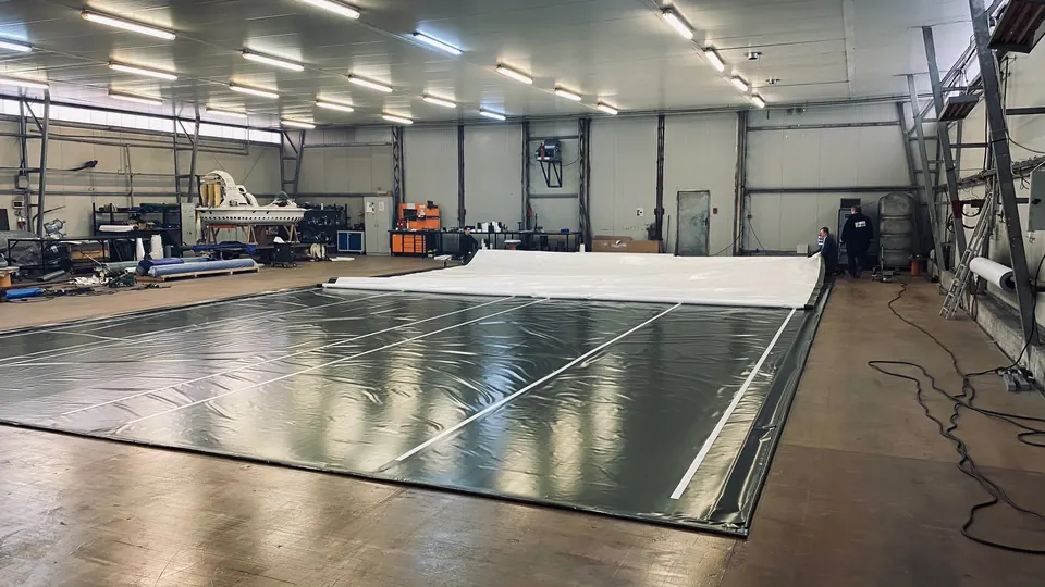 PVC tarpaulin welding hall